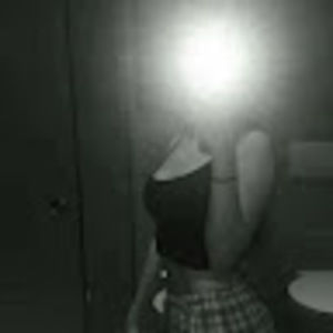 Meet your Posher, Ella